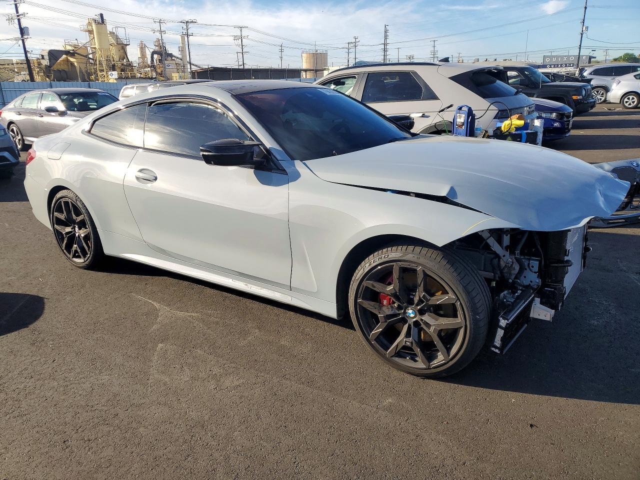 2026 BMW M440Xi - Фото 4