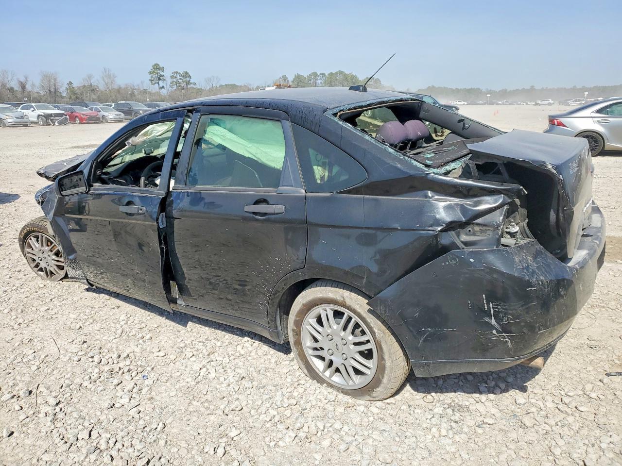 2011 Ford Focus Se - Фото 2
