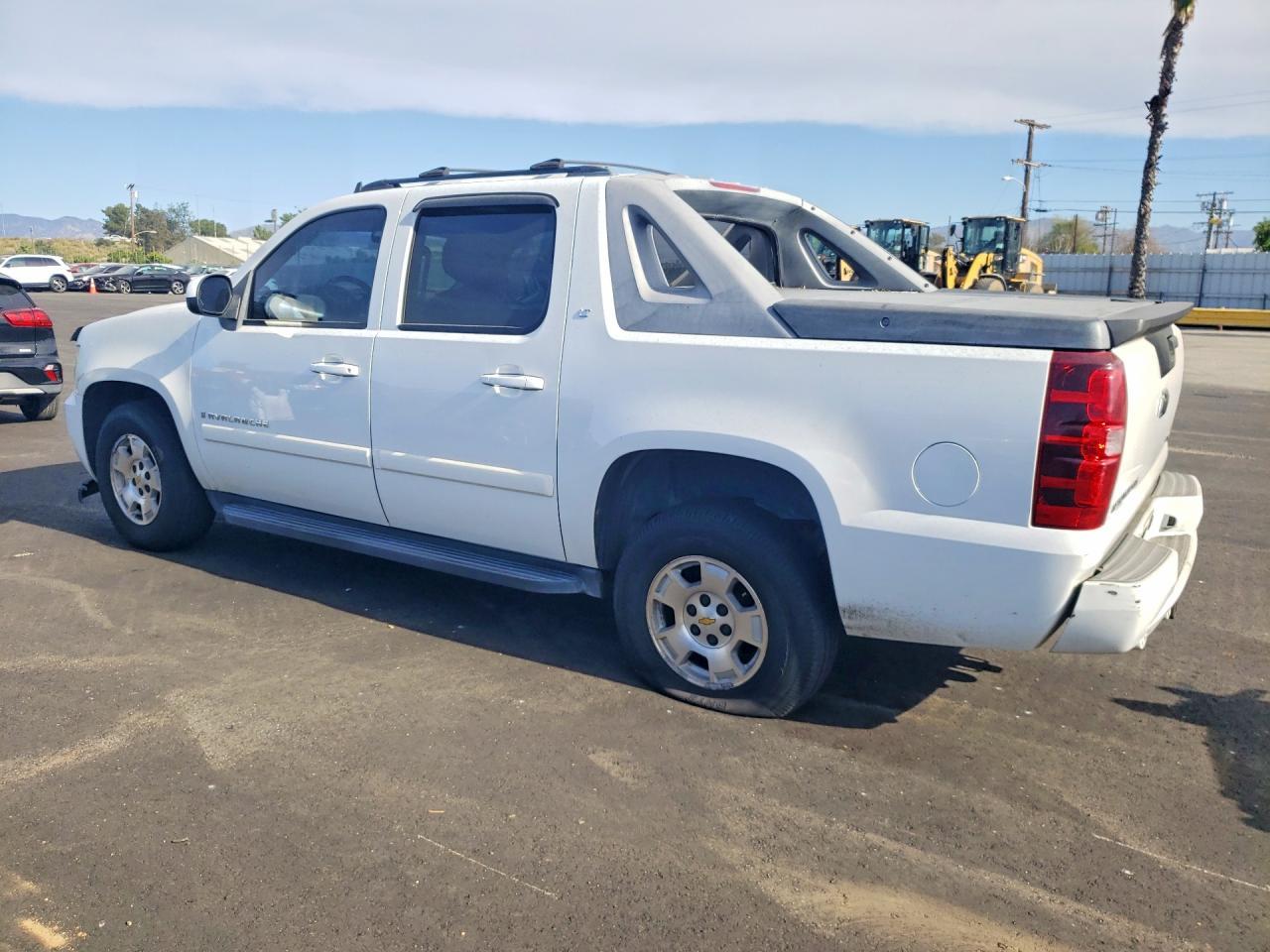 2008 Chevrolet Avalanche K1500 - Фото 2