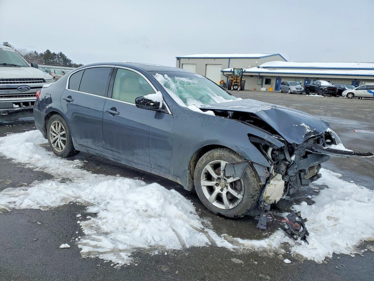 2011 Infiniti G37 Base - Image 4