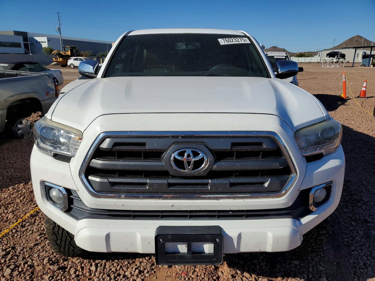 2017 Toyota Tacoma Double Cab - Фото 5