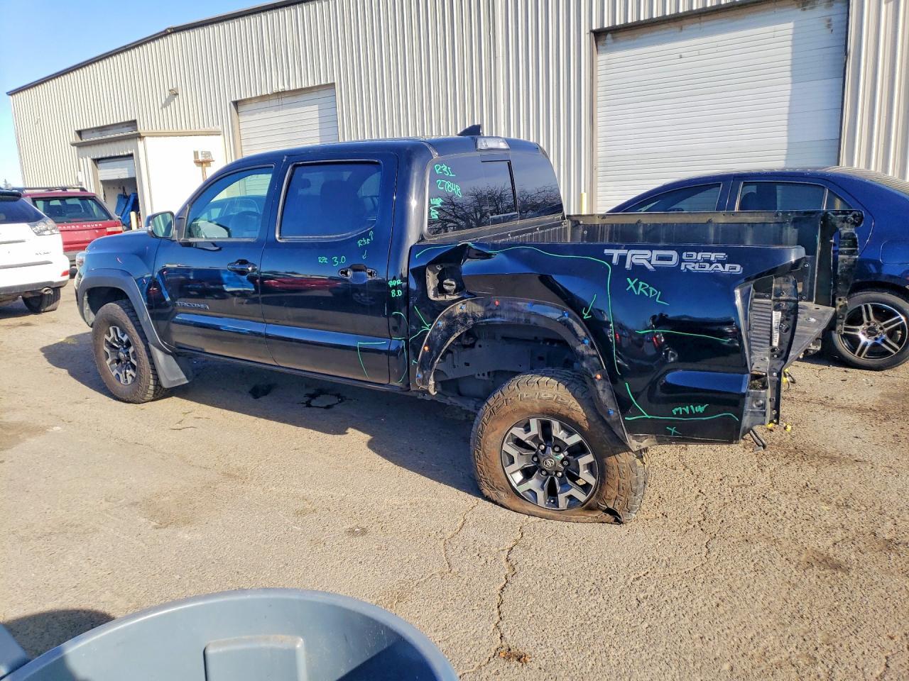 2017 Toyota Tacoma Trd Off-Road - Фото 2