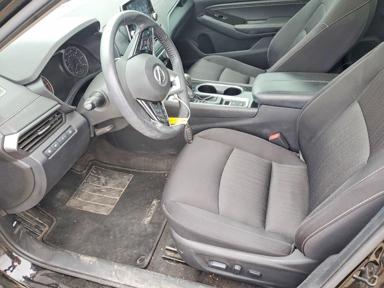 2022 Nissan Altima Sv - Image 7