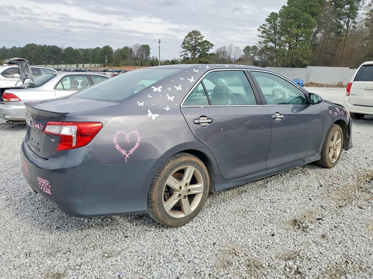 2014 Toyota Camry Se - Фото 3