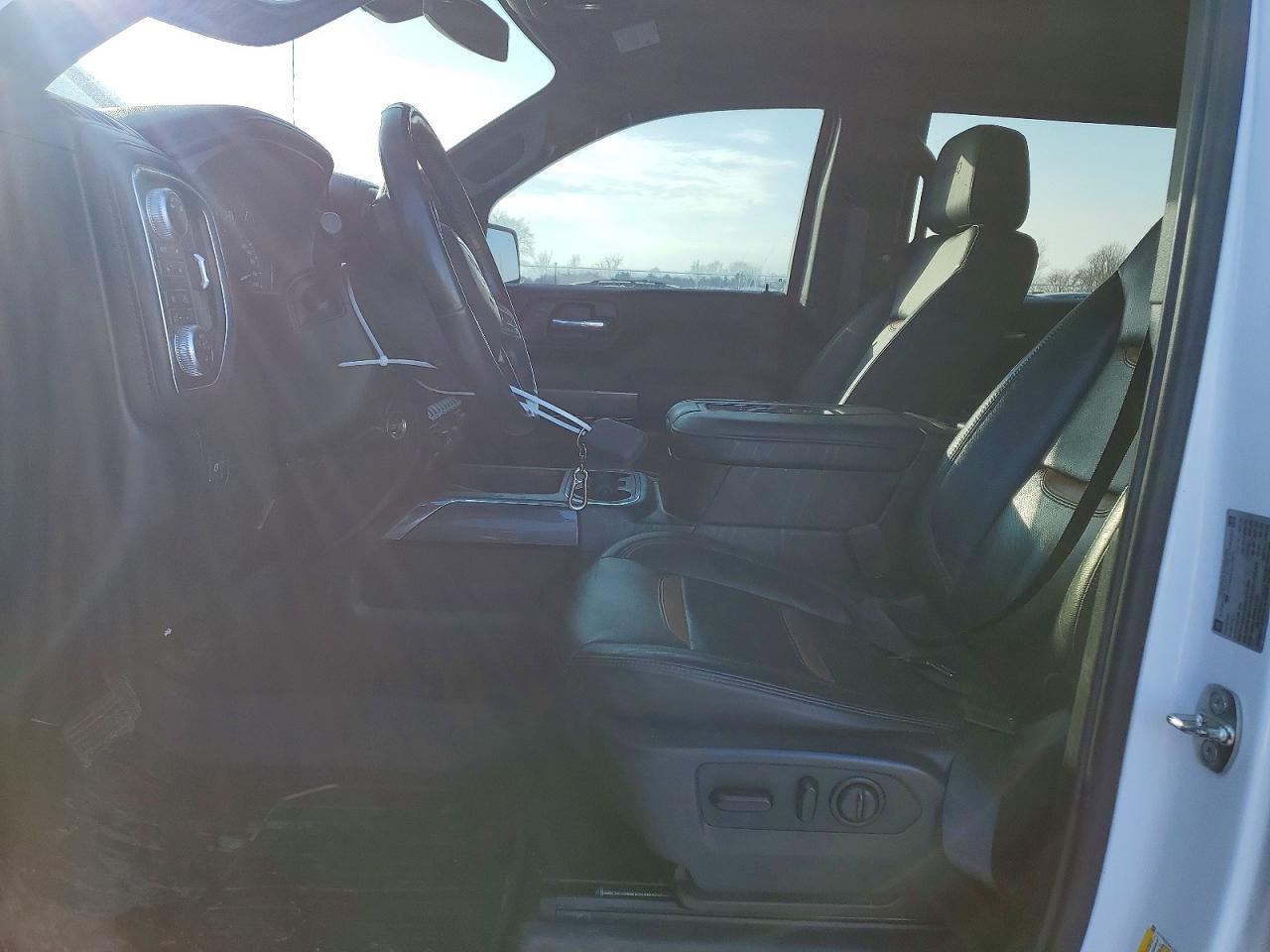 2019 GMC Sierra K1500 At4 - Image 7
