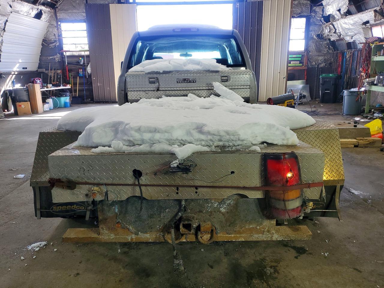2004 GMC New Sierra K3500 - Фото 6