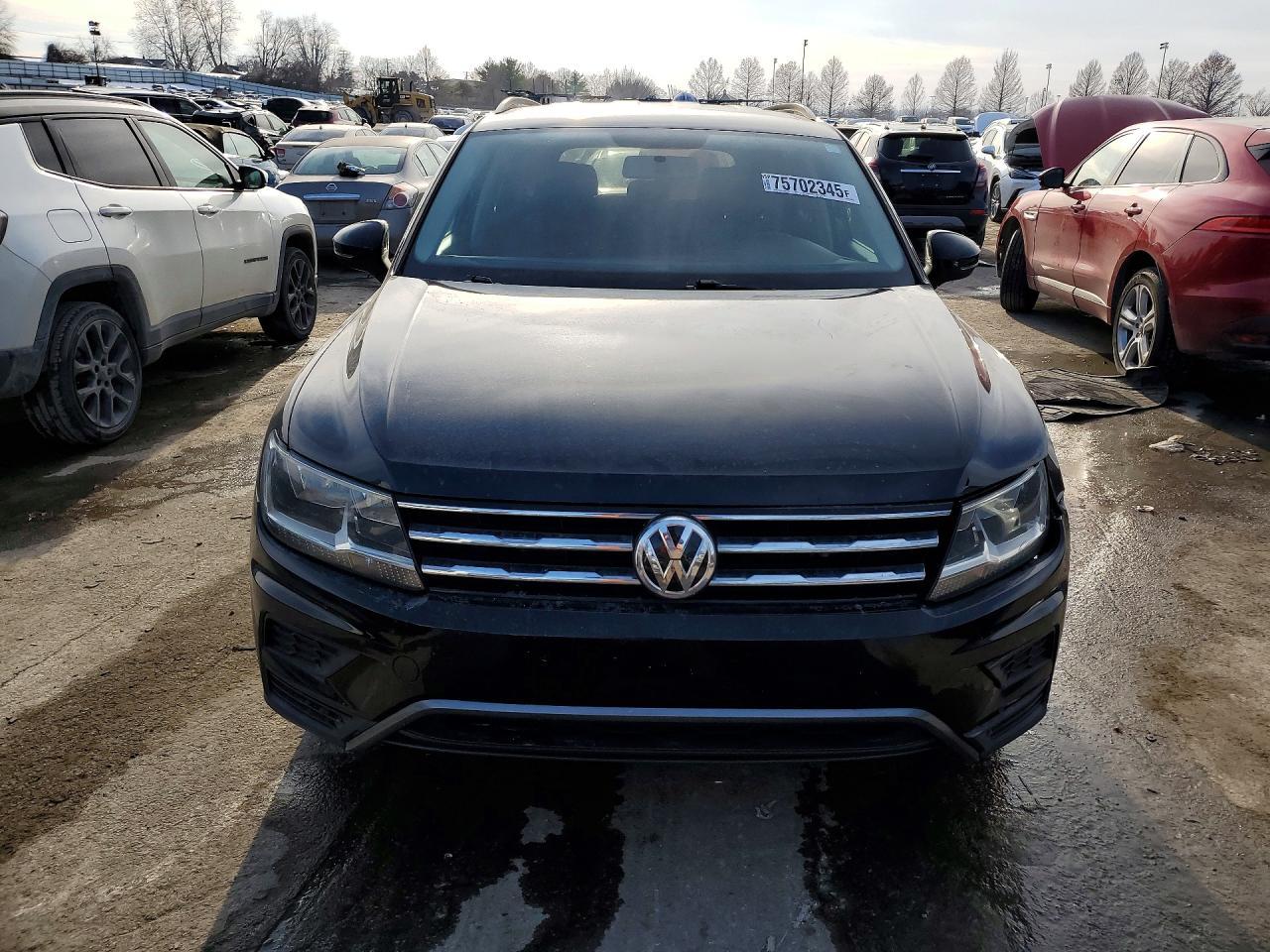 2021 Volkswagen Tiguan S - Фото 5