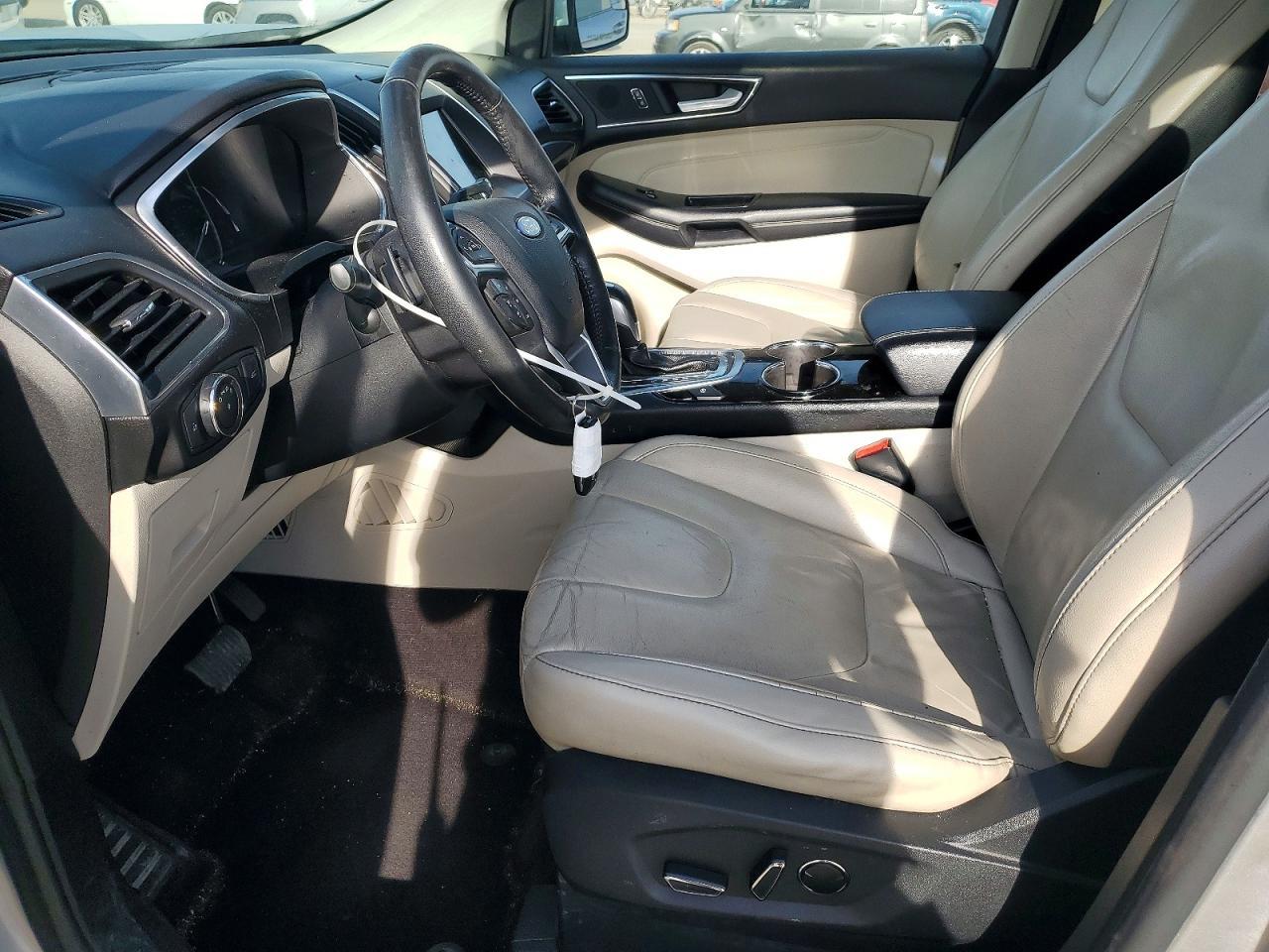 2016 Ford Edge - Фото 7