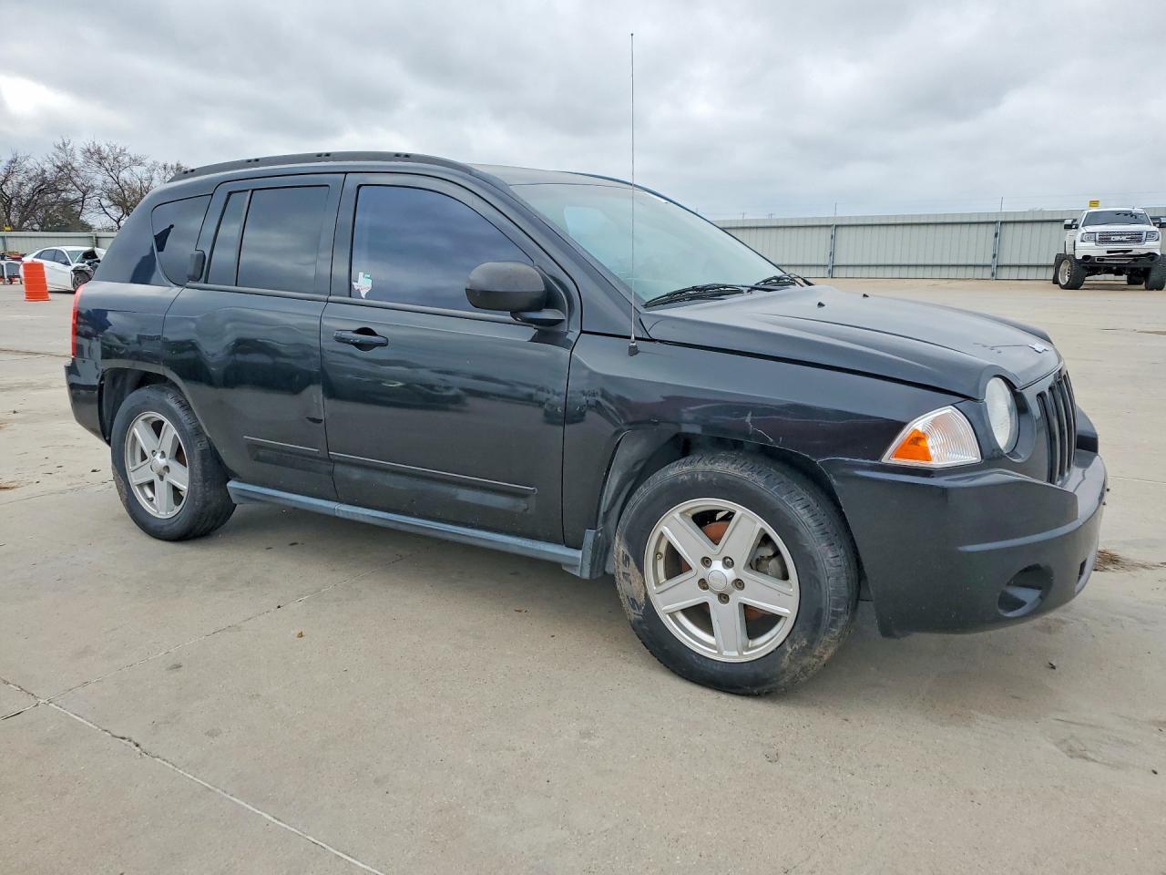 2010 Jeep Compass Sport - Фото 4