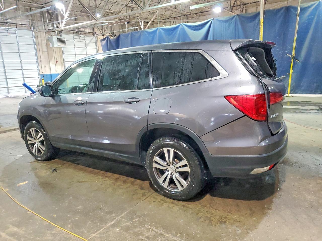 2017 Honda Pilot Exl - Image 2