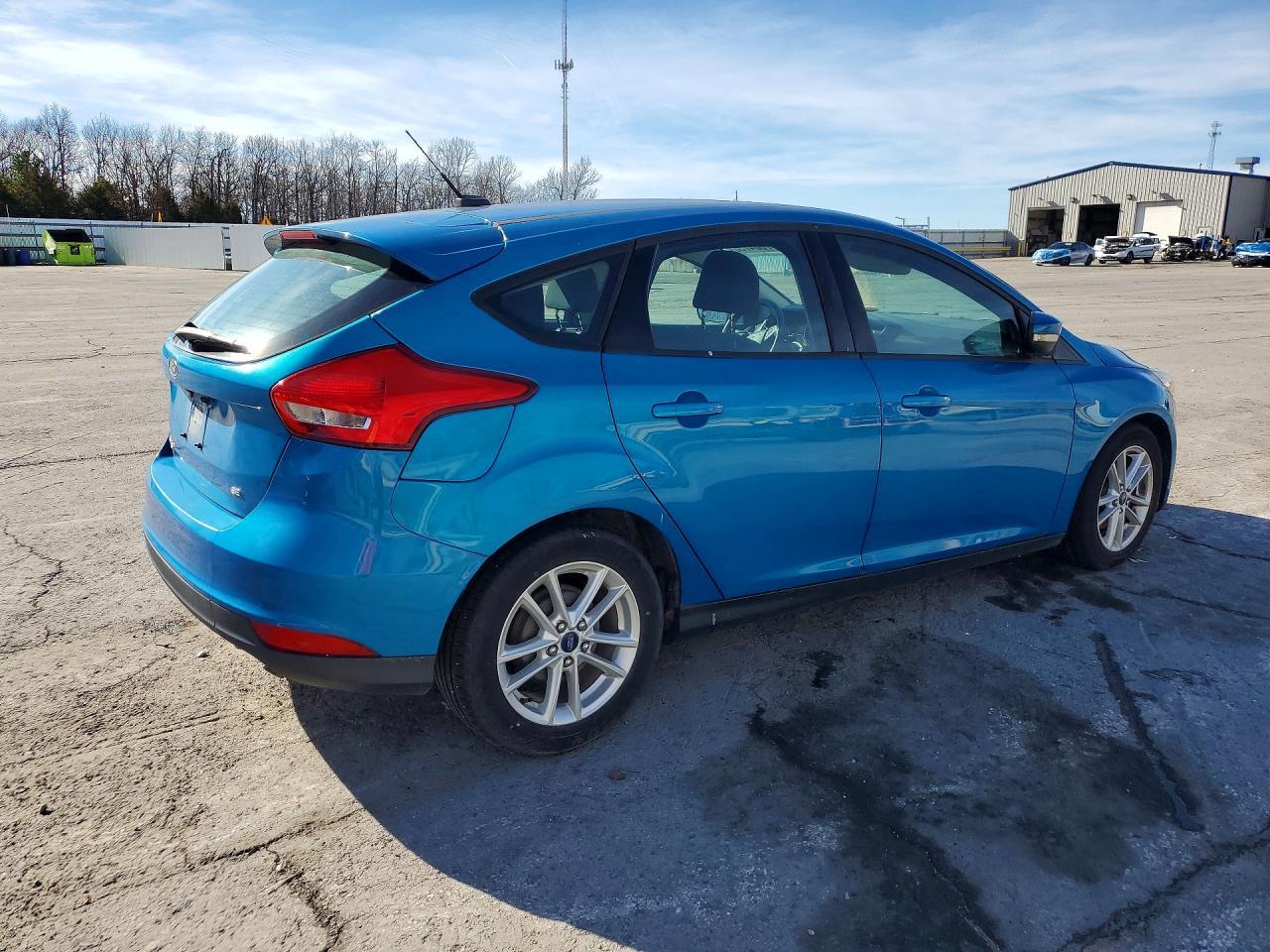 2015 Ford Focus Se - Image 3