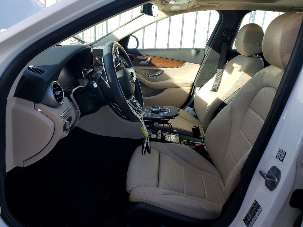 2021 Mercedes-Benz C 300 - Фото 7