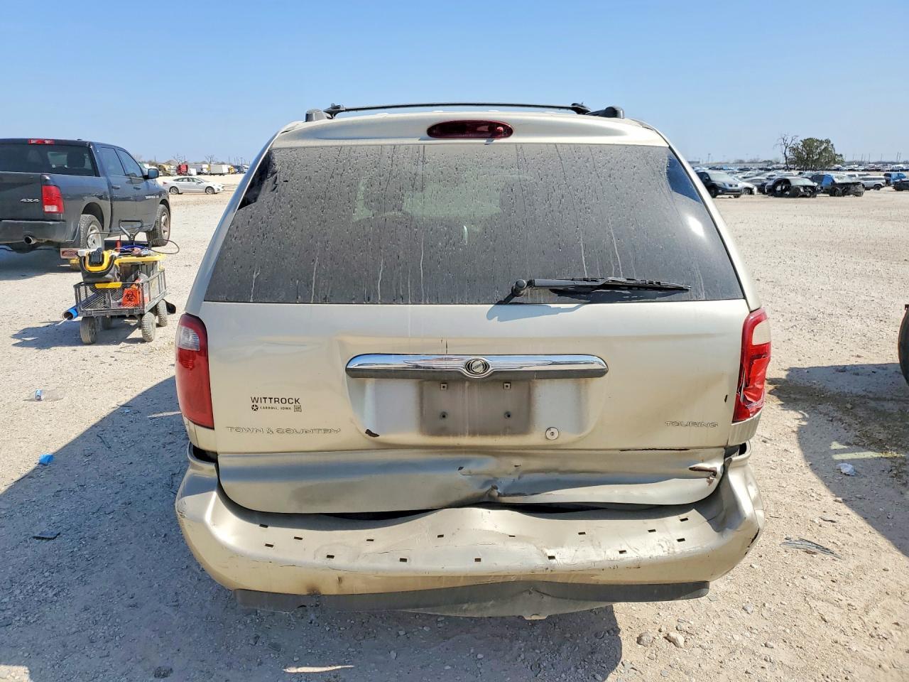 2005 Chrysler Town & Country Touring - Фото 6