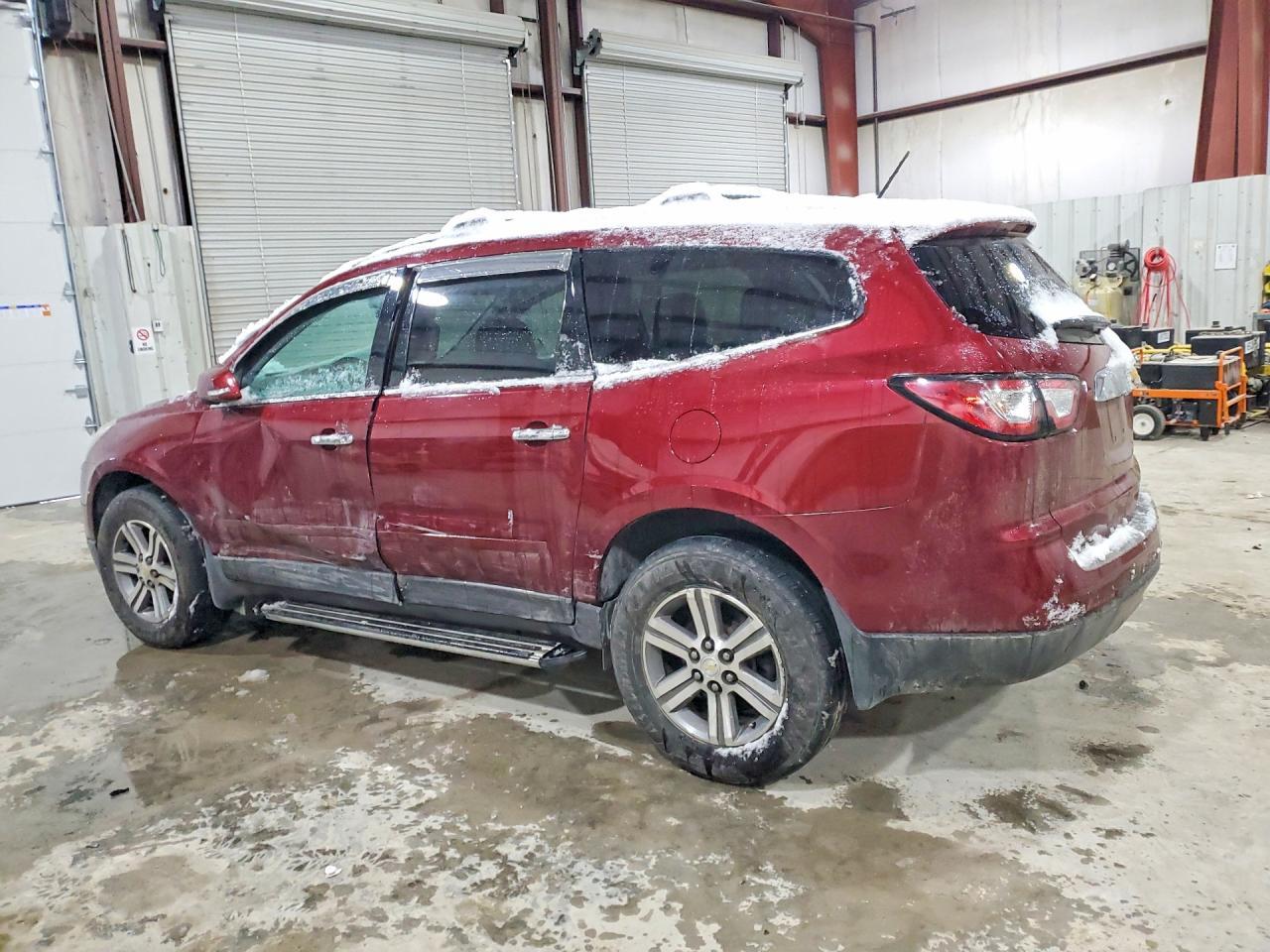 2015 Chevrolet Traverse Lt - Фото 2