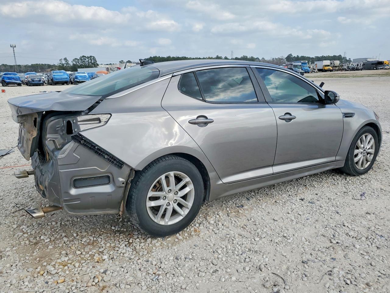 2014 Kia Optima Lx - Image 3