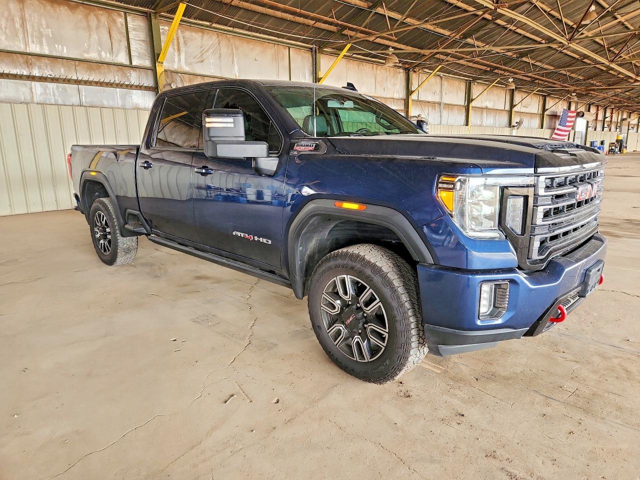 2022 GMC Sierra K2500 At4 - Image 4