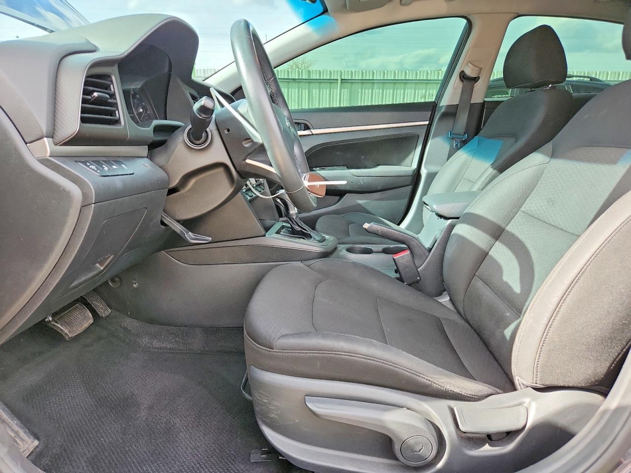 2020 Hyundai Elantra Sel - Фото 7