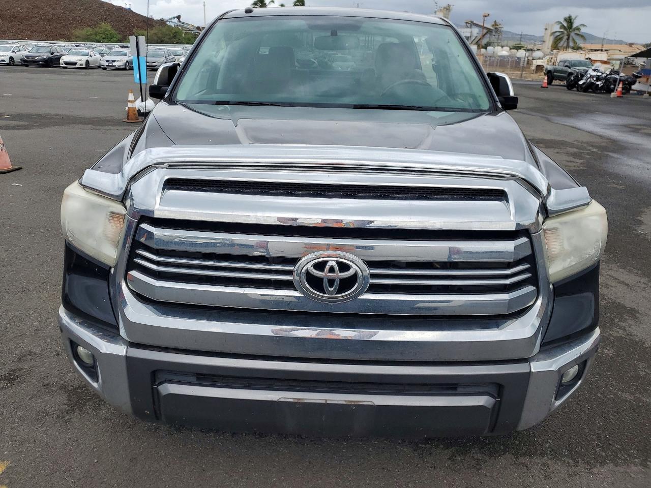 2016 Toyota Tundra Crewmax 1794 - Фото 5