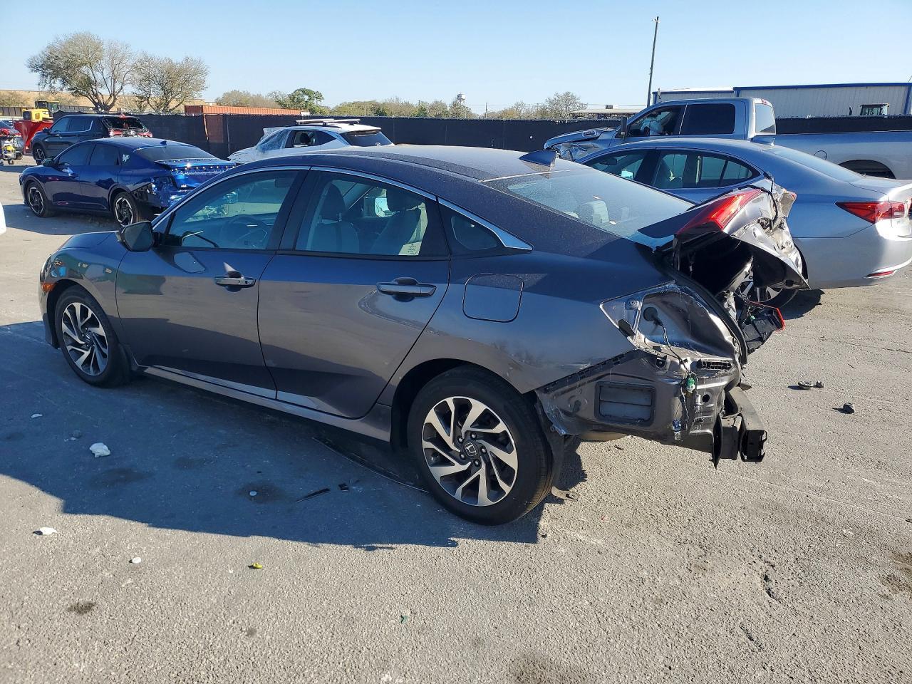2017 Honda Civic Ex - Image 2