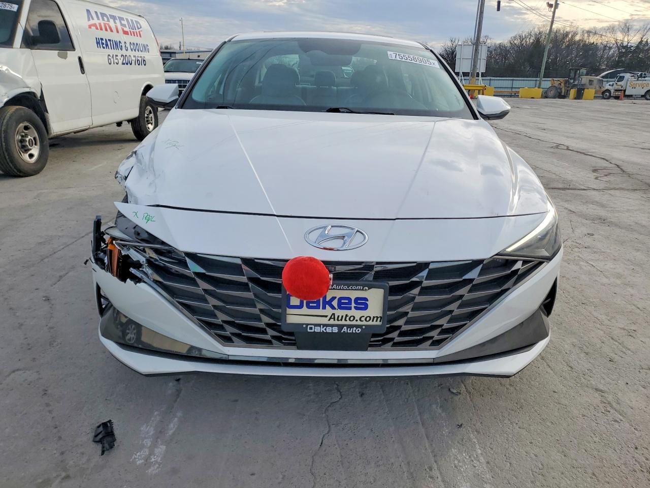 2023 Hyundai Elantra Limited - Фото 5