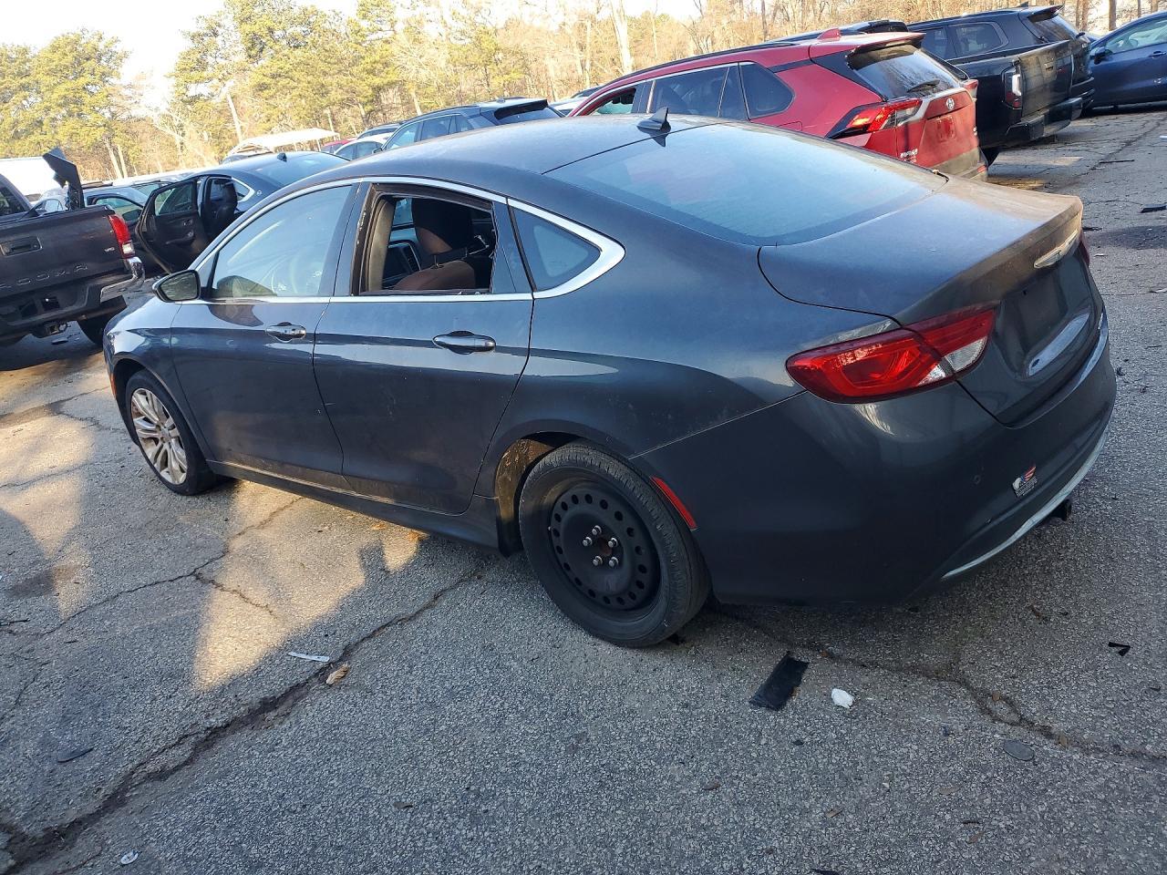 2015 Chrysler 200 Limited - Фото 2