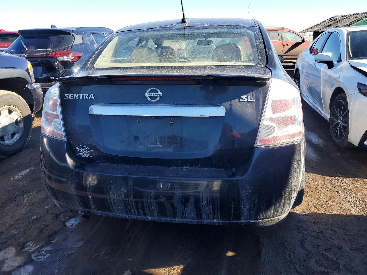 2011 Nissan Sentra 2.0 - Фото 6