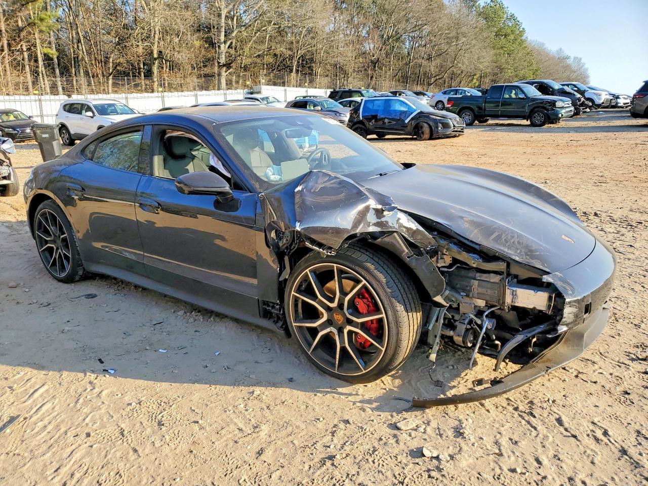 2025 Porsche Taycan 4S - Фото 4