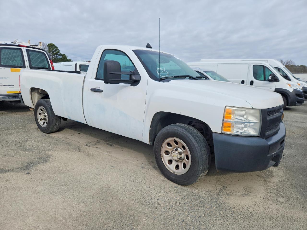2013 Chevrolet Silverado C1500 - Фото 4