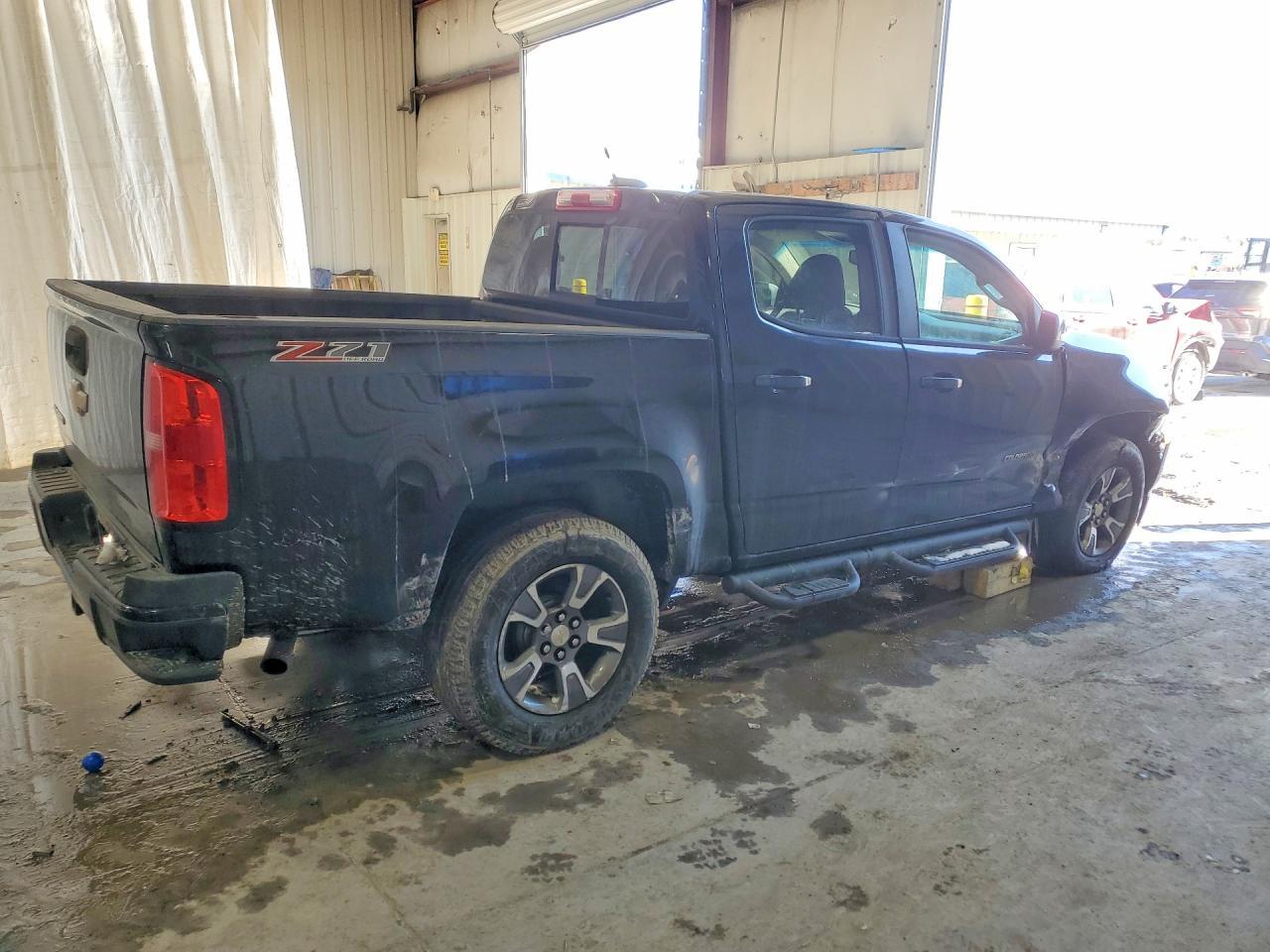 2016 Chevrolet Colorado Z71 - Фото 3