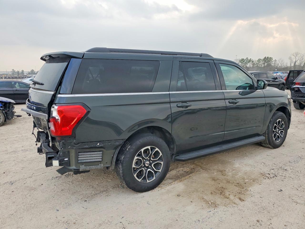 2022 Ford Expedition Max Xlt - Image 3