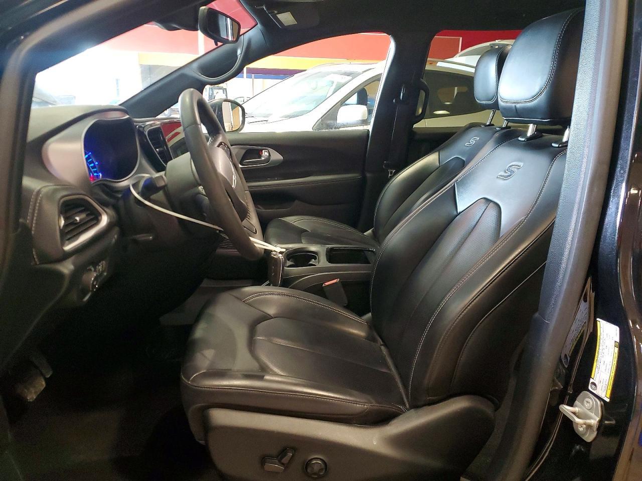 2023 Chrysler Pacifica Hybrid Touring L - Фото 7