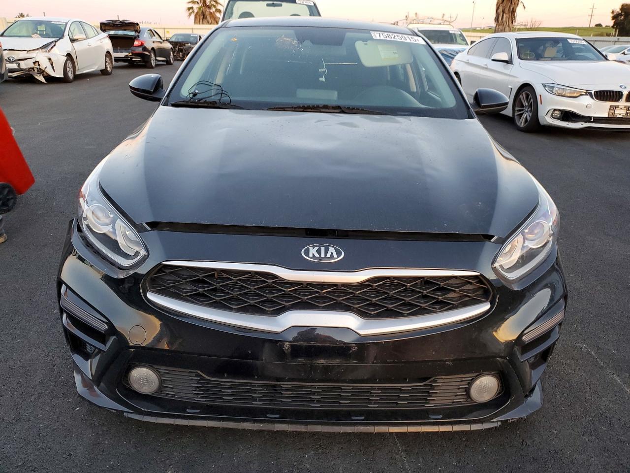 2020 Kia Forte Lxs - Image 5