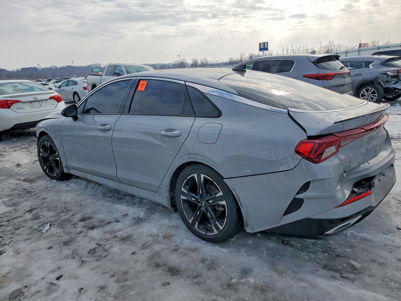2021 Kia K5 Gt Line - Фото 2