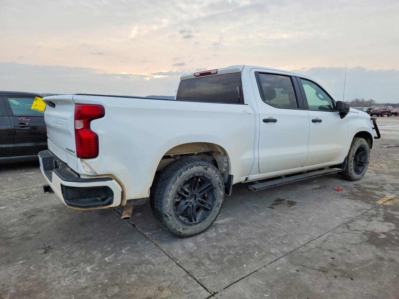 2022 Chevrolet Silverado K1500 Custom - Image 3