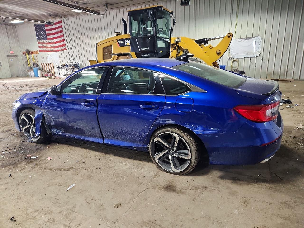 2021 Honda Accord Sport - Фото 2