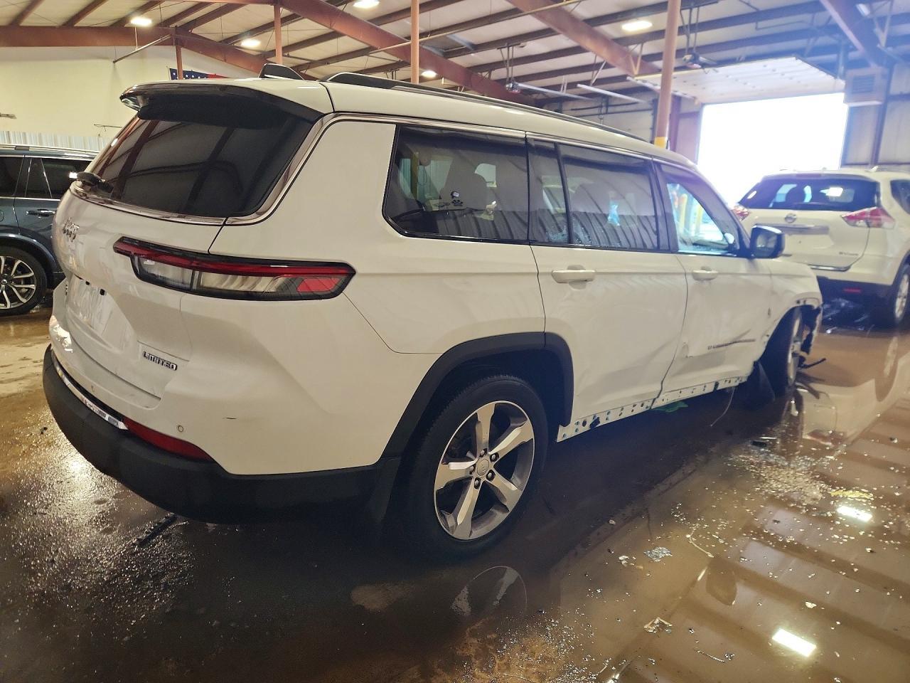 2022 Jeep Grand Cherokee L Limited - Image 3