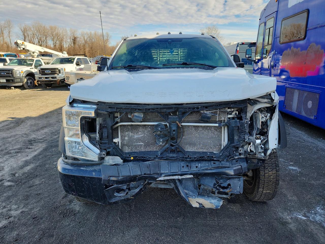 2022 Ford F550 Super Duty Flatbed Truck - Фото 5