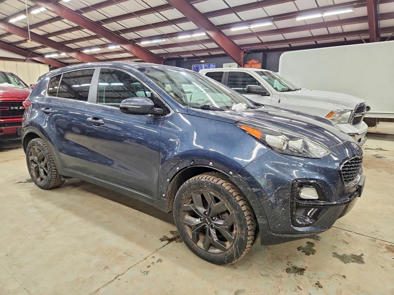 2022 Kia Sportage Lx - Image 4