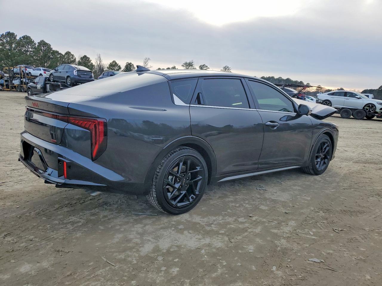 2025 Kia K4 Gt-Line Turbo - Фото 3