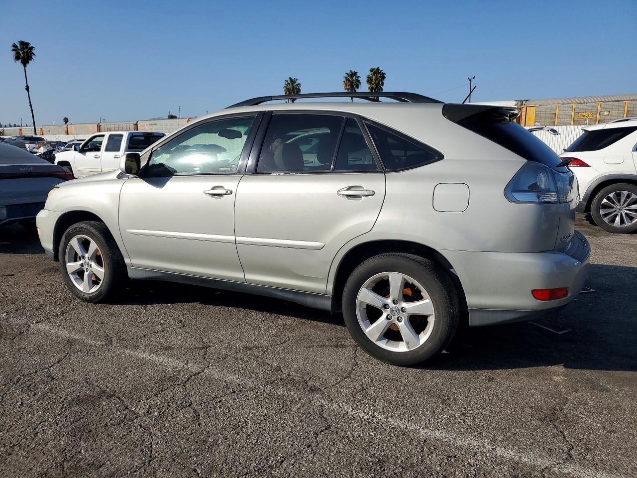 2005 Lexus Rx 330 - Фото 2