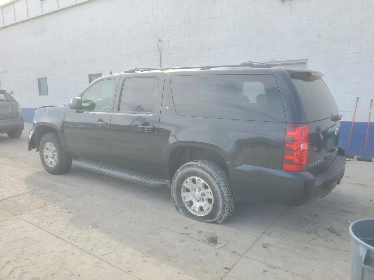 2012 Chevrolet Suburban K1500 Lt - Фото 2