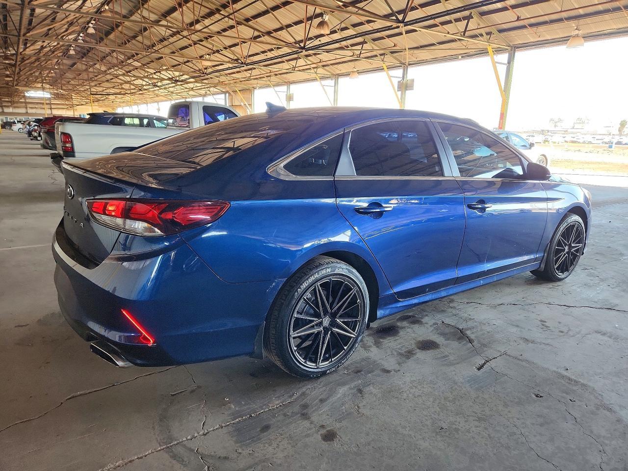 2018 Hyundai Sonata Se - Фото 3
