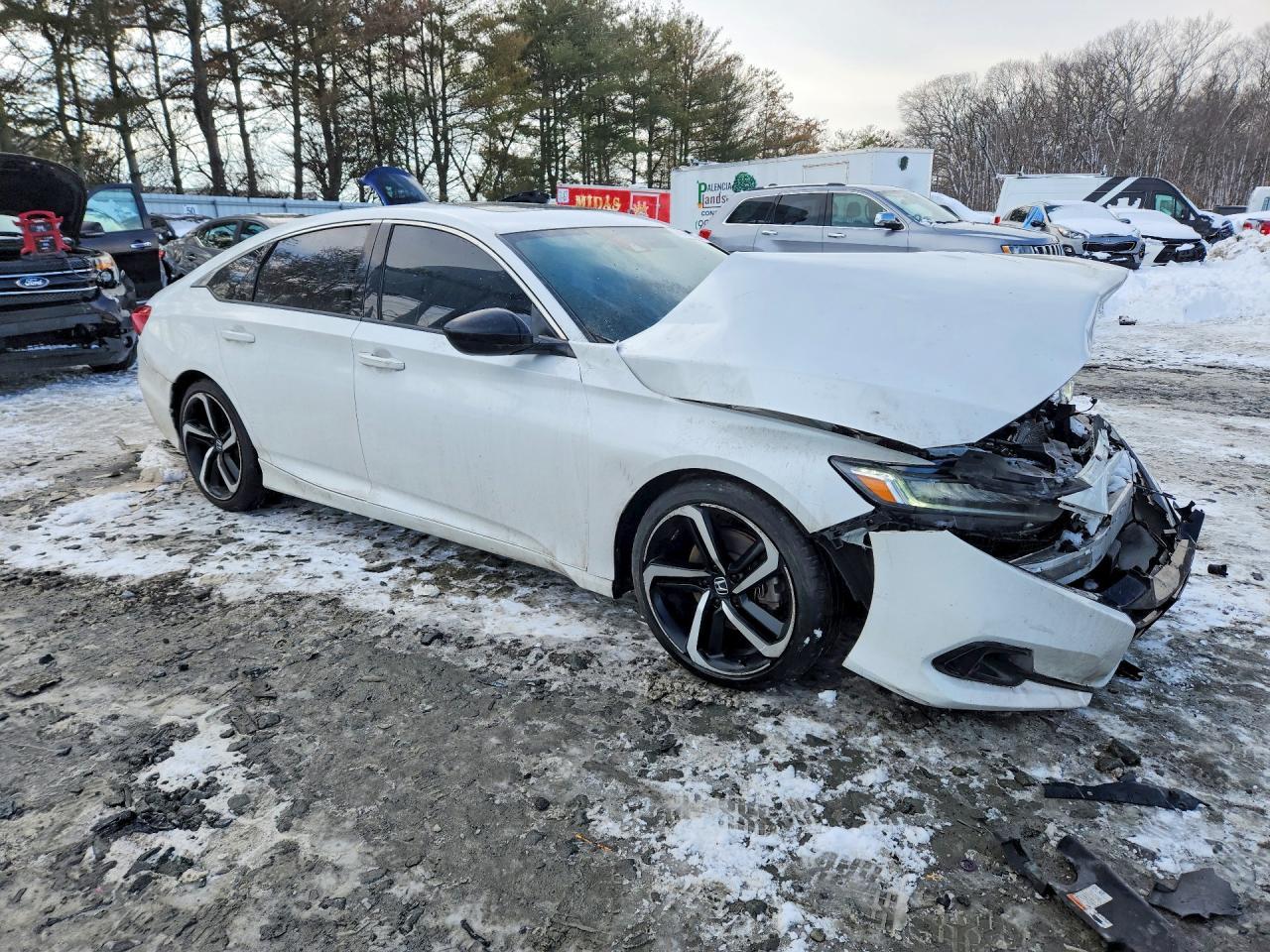 2022 Honda Accord Sport - Image 4