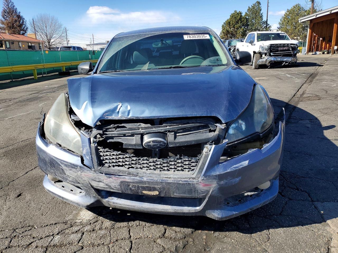 2014 Subaru Legacy 2.5I - Image 5