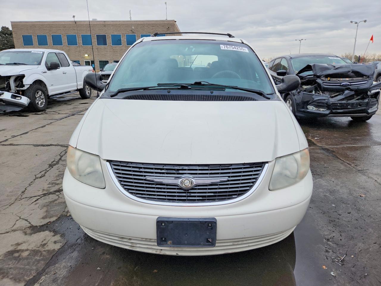 2001 Chrysler Town & Country Lx - Фото 5