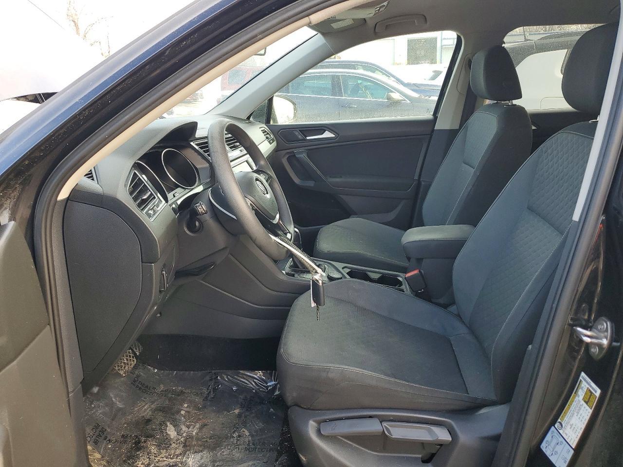 2021 Volkswagen Tiguan S - Фото 7