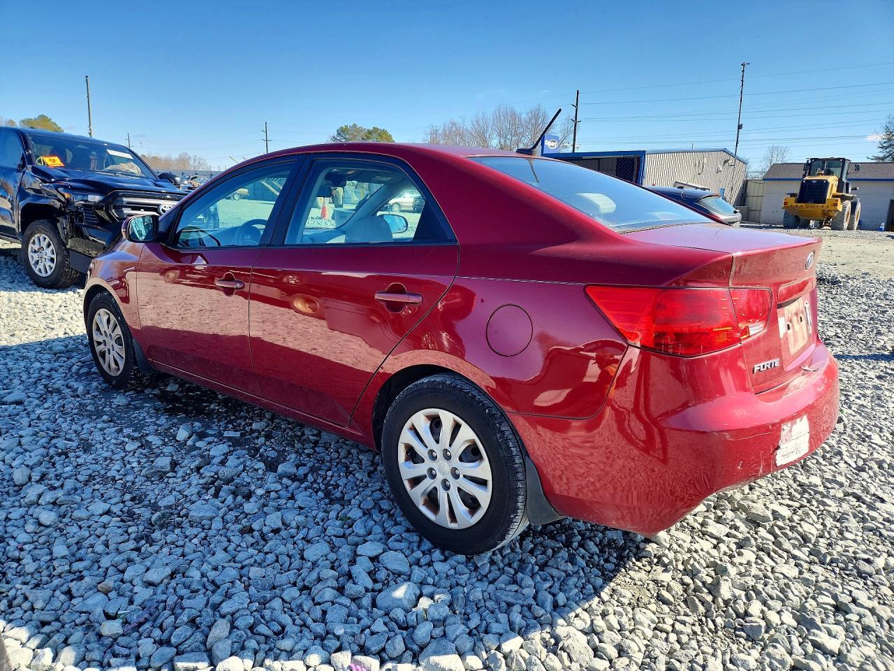 2011 Kia Forte Ex - Image 2