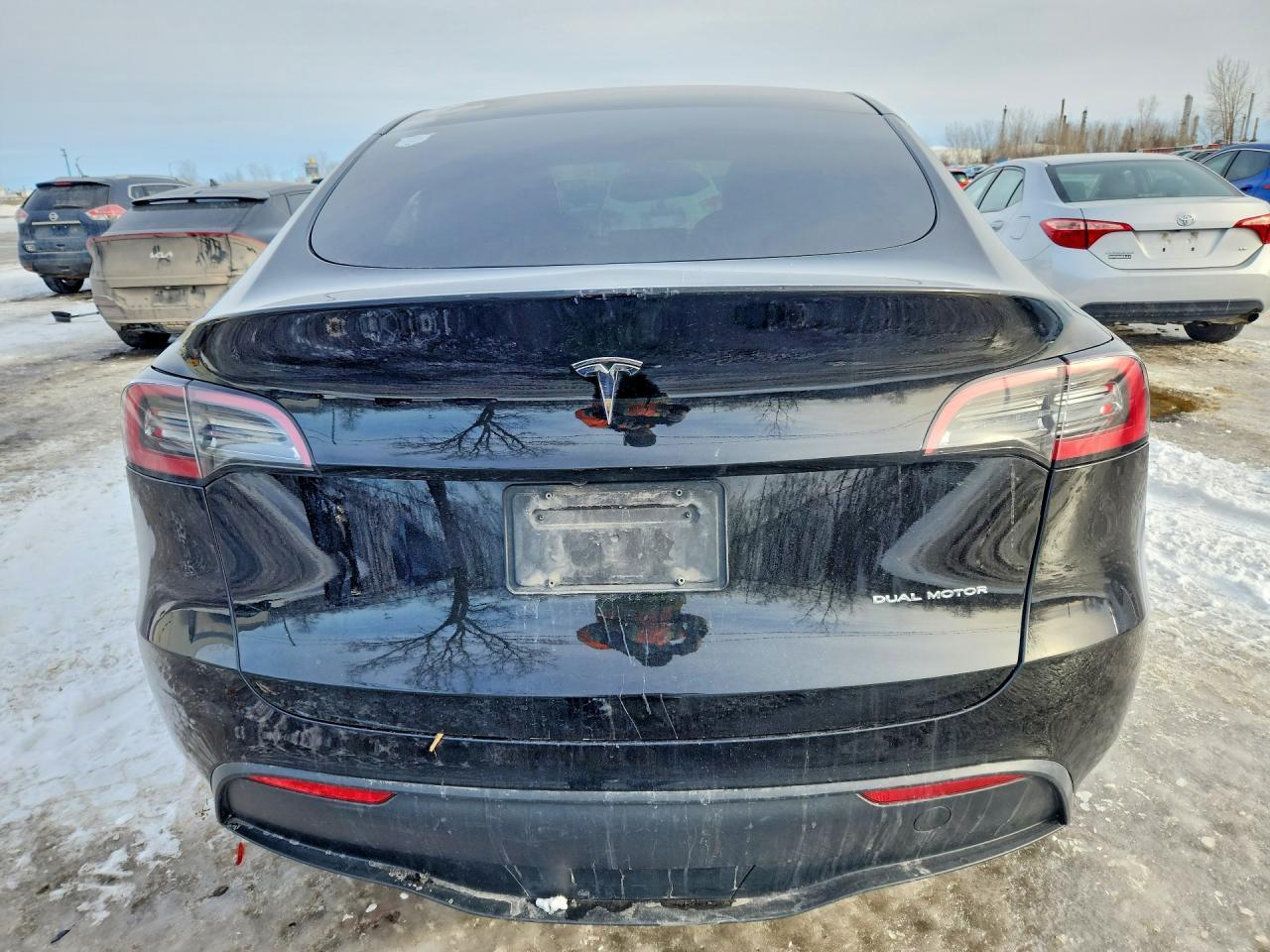 2023 Tesla Model Y - Фото 6