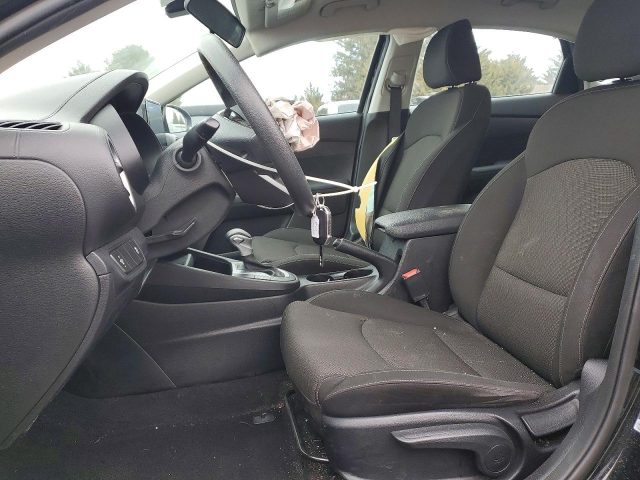 2023 Kia Forte Lx - Фото 7