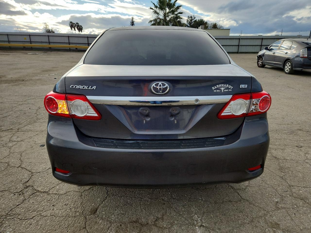 2011 Toyota Corolla Le - Image 6